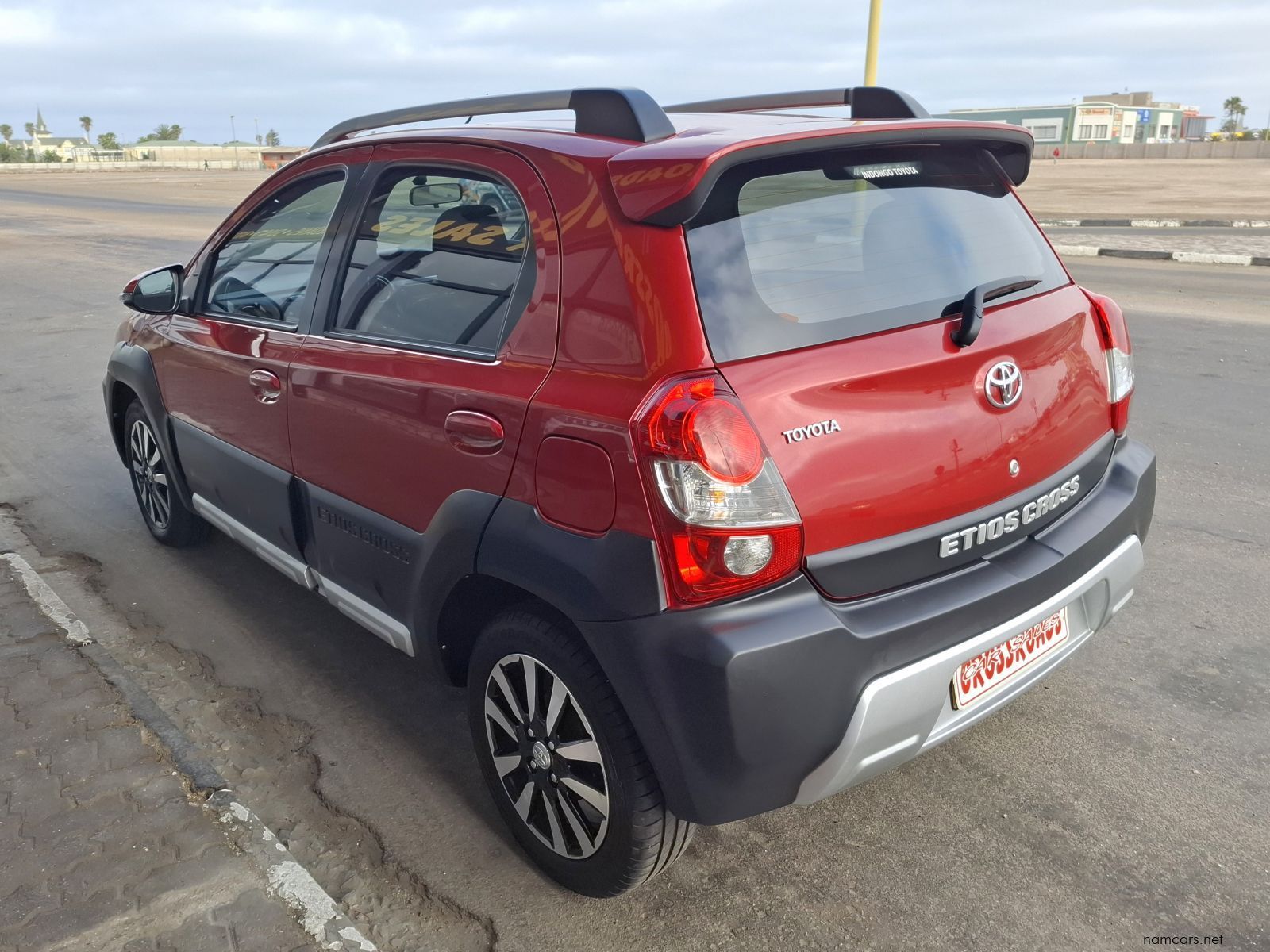 2016 Toyota Etios Cross 1.5 XS 5DR photo