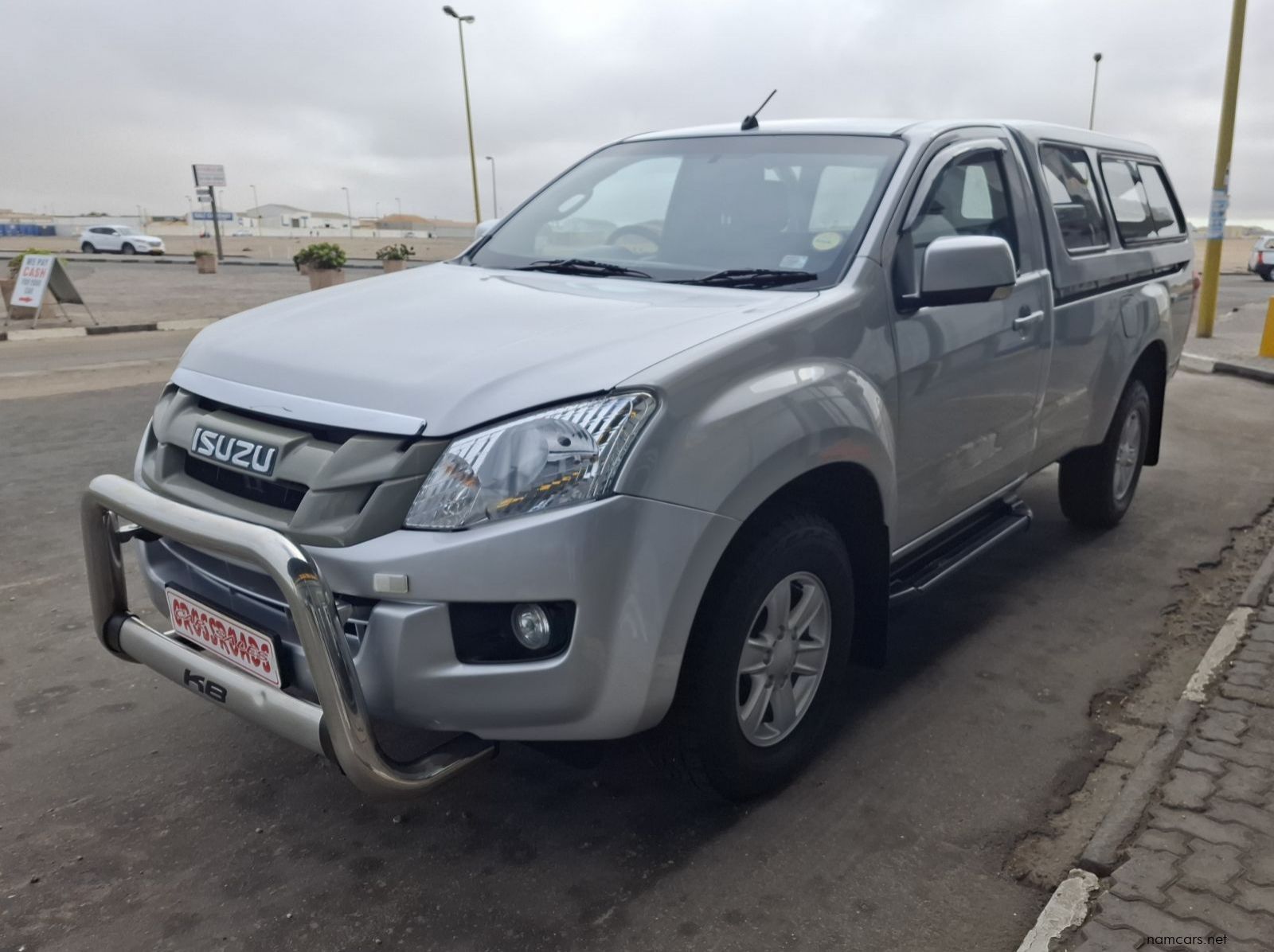 2016 Isuzu KB240 LE S/C 2X4 pictures