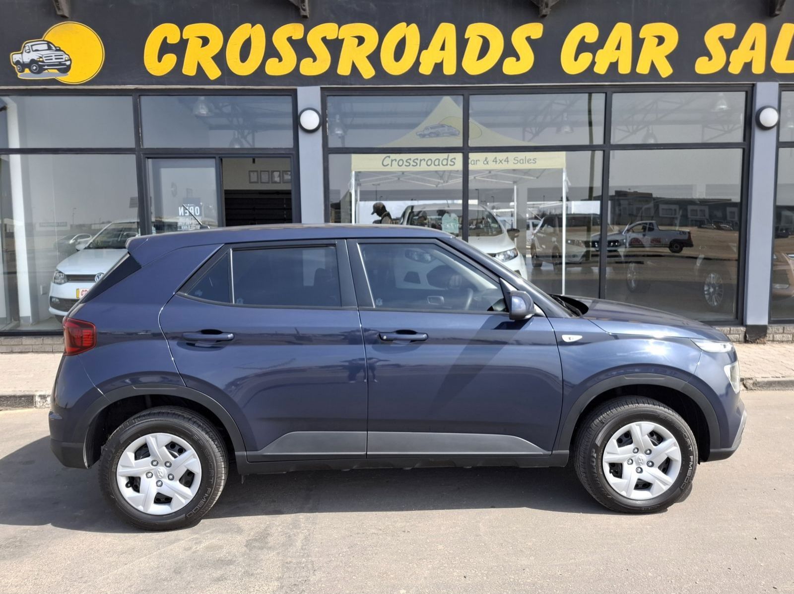 2020 Hyundai VENUE 1.0 TGDI MOTION DCT pictures