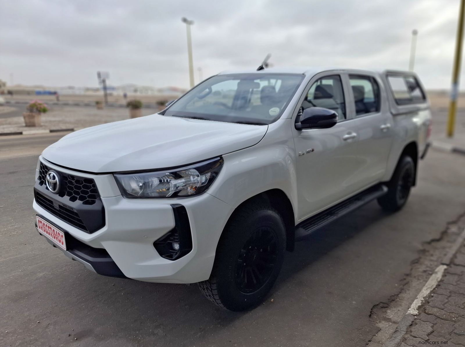2024 Toyota HILUX 2.4 DG6 RAIDERD/C A/T 4X4 pictures