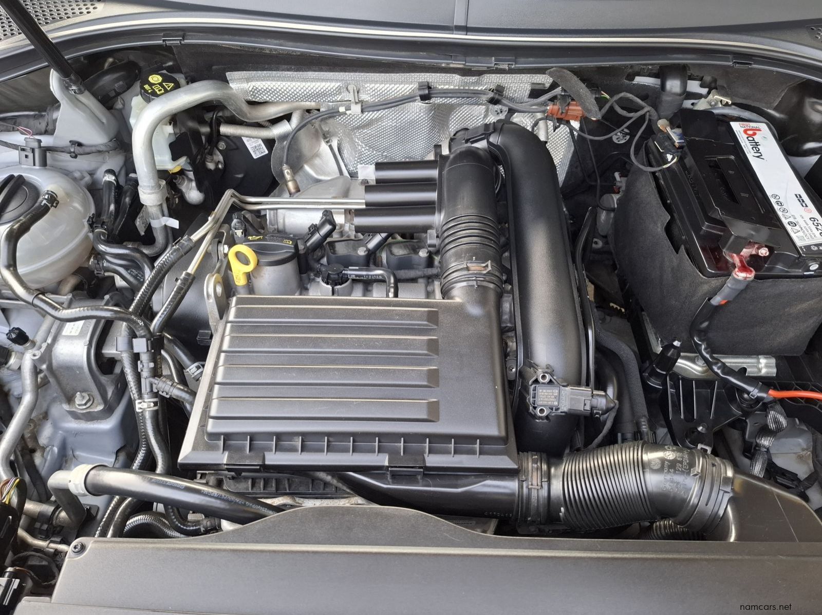 2017 Volkswagen TIGUAN 1.4 TSI TRENDLINE pictures