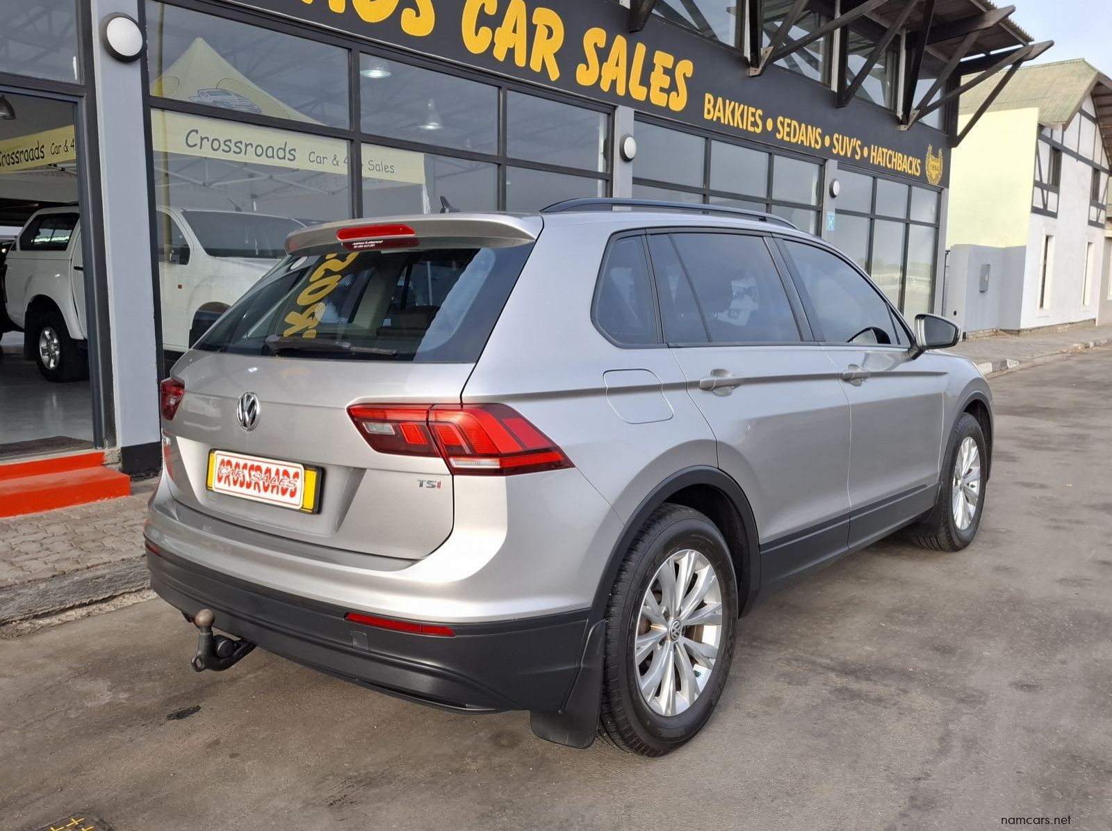 2017 Volkswagen TIGUAN 1.4 TSI TRENDLINE pictures