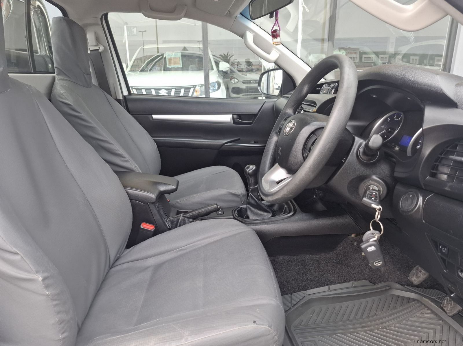 2019 Toyota HILUX 2.4 GD6 SRX S/C 4X4 pictures