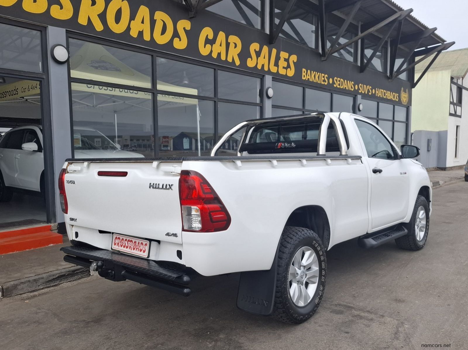 2019 Toyota HILUX 2.4 GD6 SRX S/C 4X4 pictures