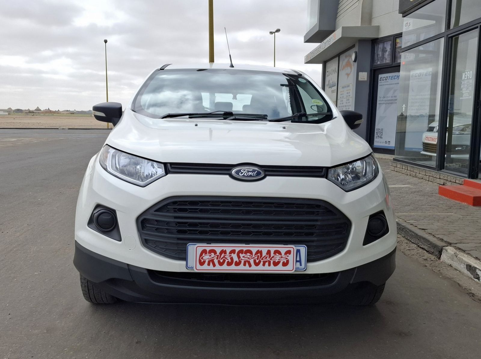 2017 Ford EcoSport 1.5 Ambiente pictures