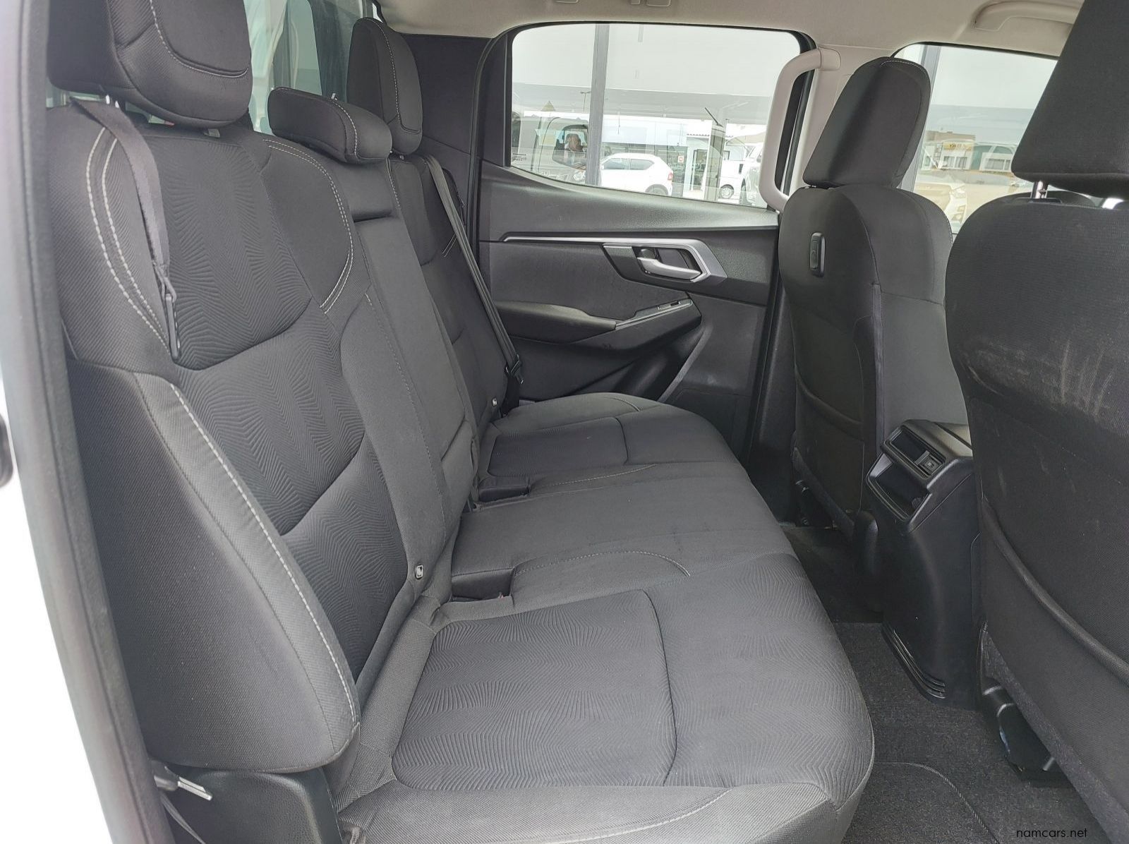 2023 Isuzu ISUZU D-MAX 1.9 LS D/C A/T 4X4 pictures