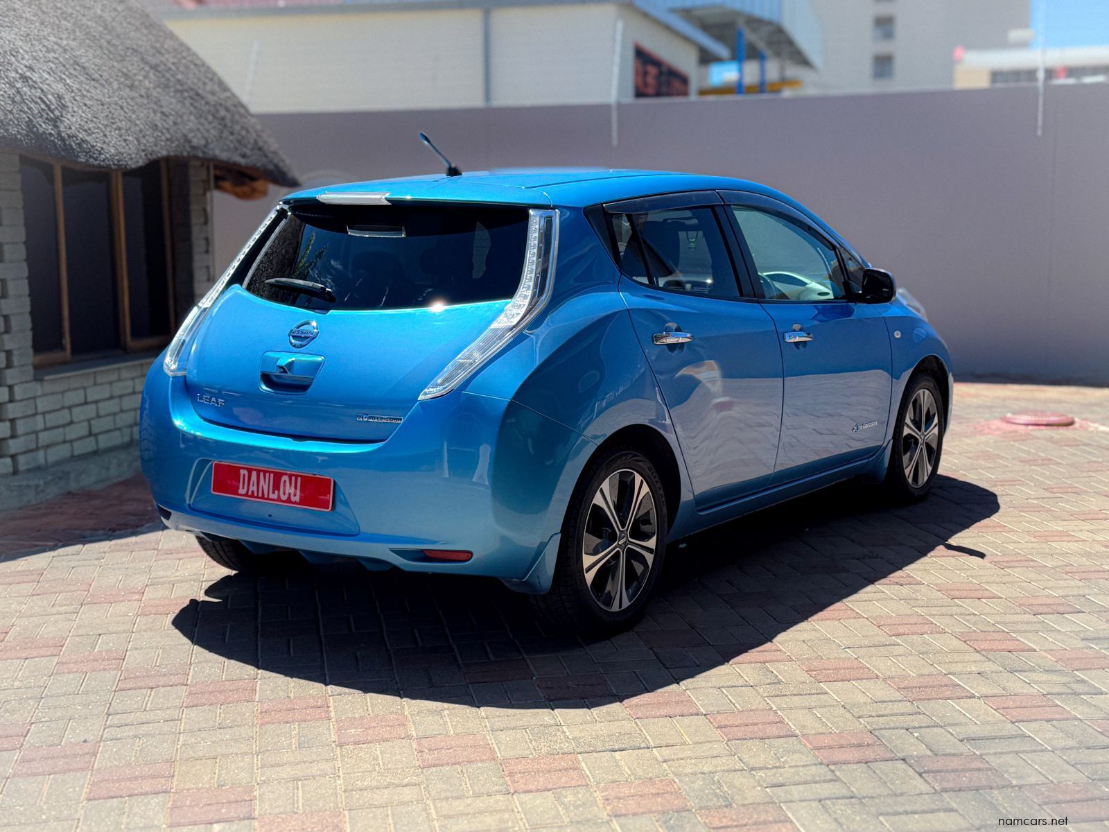 2014 Nissan Leaf photo