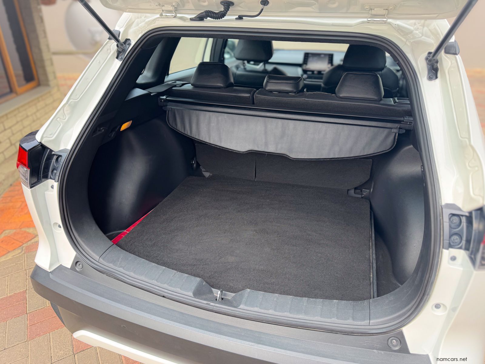 2024 Toyota Corolla Cross 1.8 XS photo