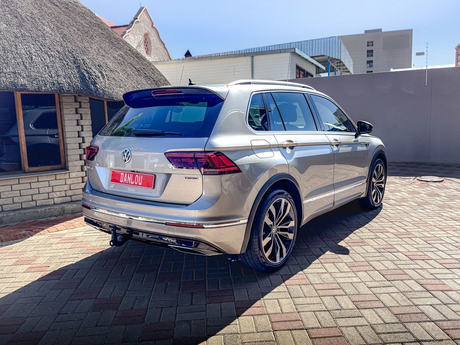 2019 Volkswagen Tiguan 2.0 TSi H/Line DSG 4-Motion photo