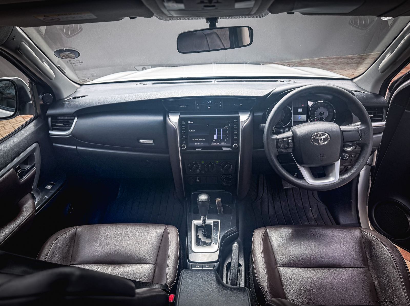 2020 Toyota Fortuner 2.4 GD-6 4X4 A/T pictures