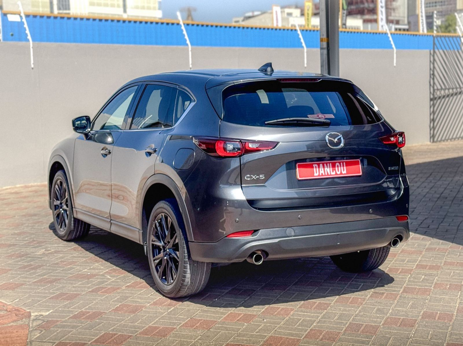 2022 Mazda CX-5 2.0 pictures