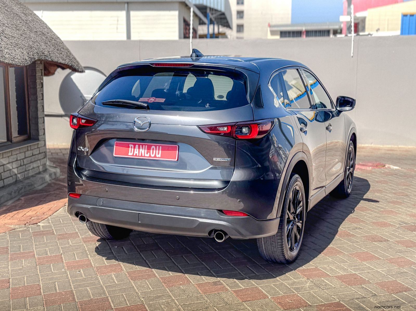 2022 Mazda CX-5 2.0 pictures