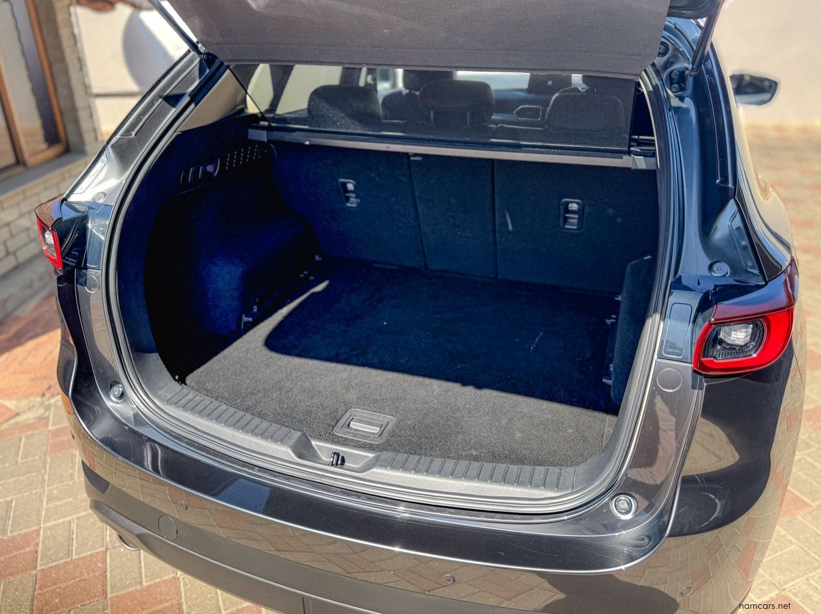 2022 Mazda CX-5 2.0 pictures