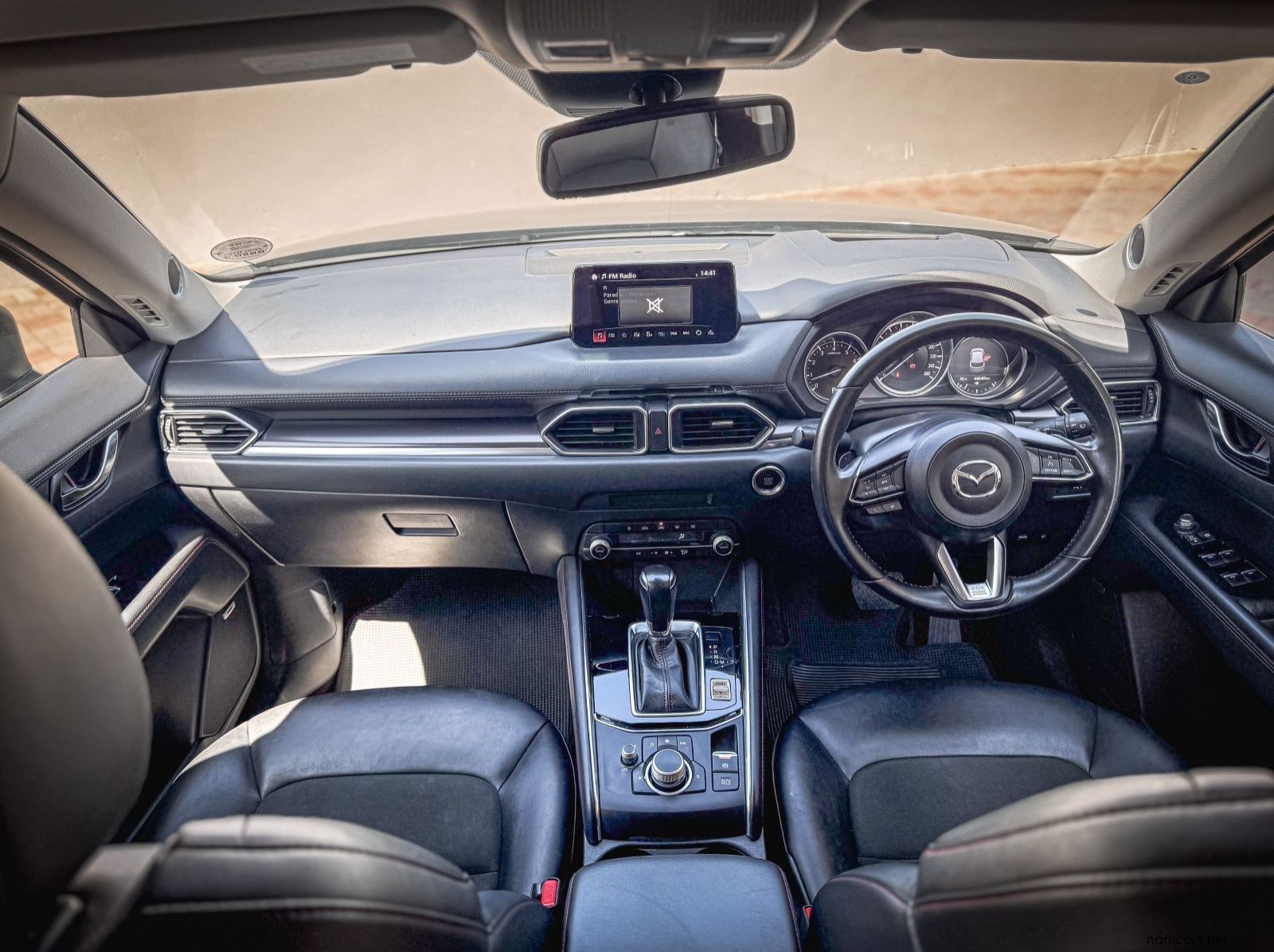 2022 Mazda CX-5 2.0 pictures