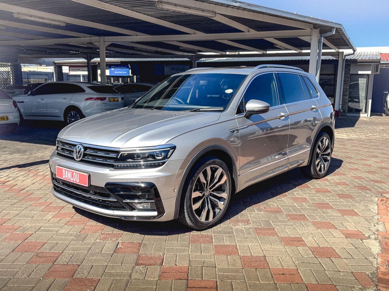 2019 Volkswagen Tiguan 2.0 TSi H/Line DSG 4-Motion pictures