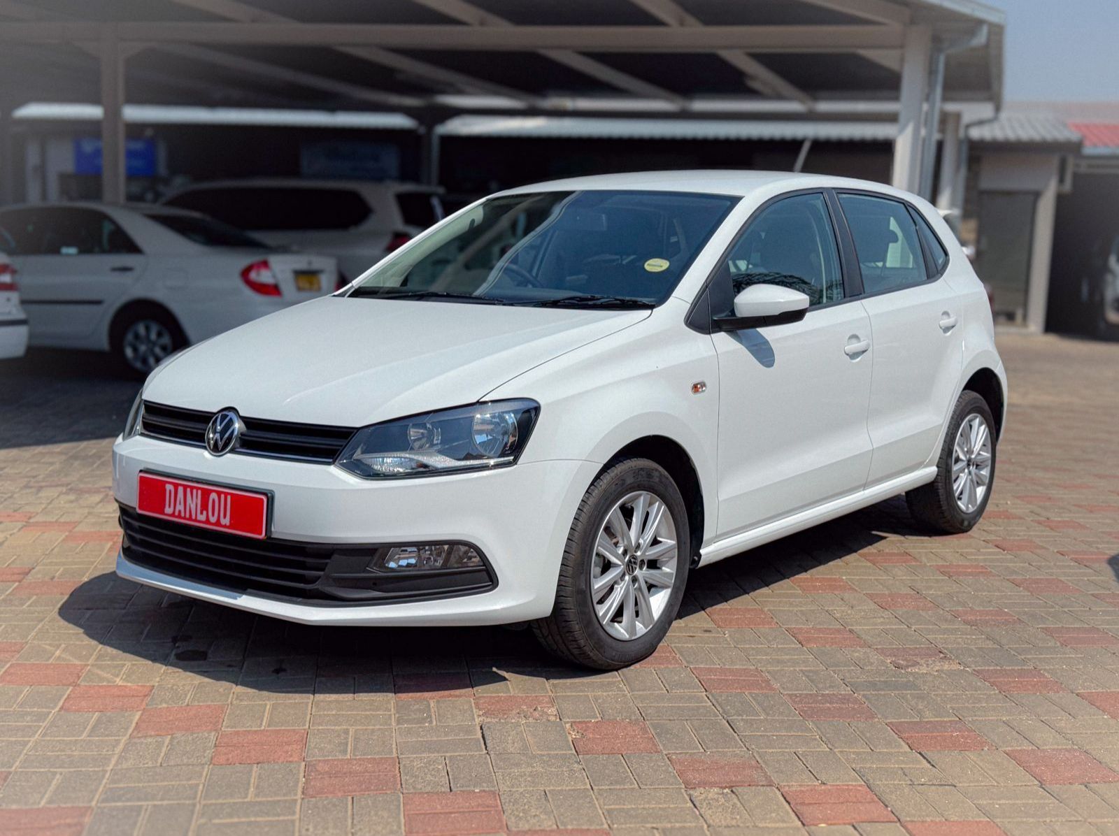 2024 Volkswagen Polo 1.6 A/T C/Line pictures