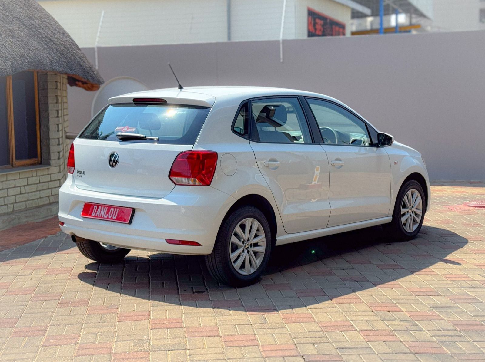 2024 Volkswagen Polo 1.6 A/T C/Line pictures