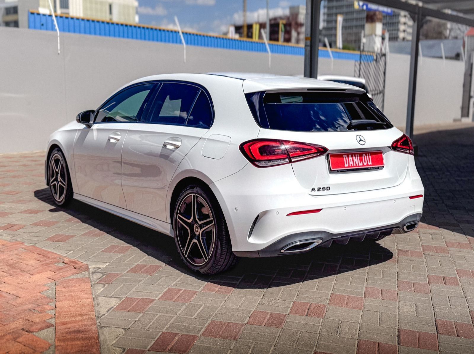 2019 Mercedes-Benz A250 Sport pictures