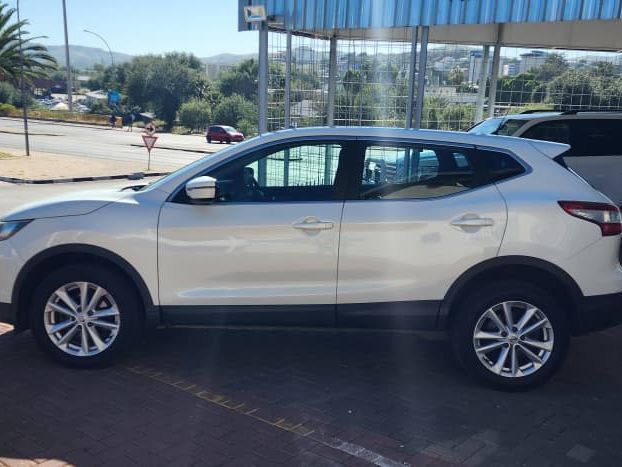 2017 Nissan Qashqai 1.2T Acenta photo