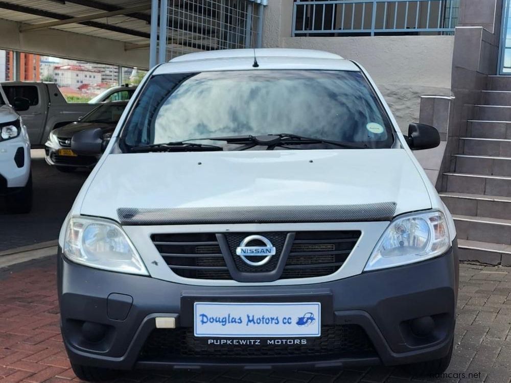 2019 Nissan NP200 1.5 DCi A/C Safety Pack P/U photo
