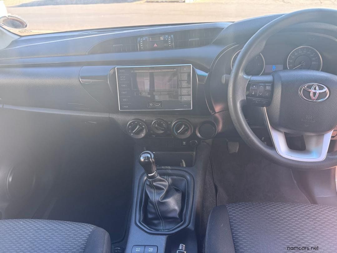 2016 Toyota Hilux 2.4 GD-6 RB SRX Single Cab photo