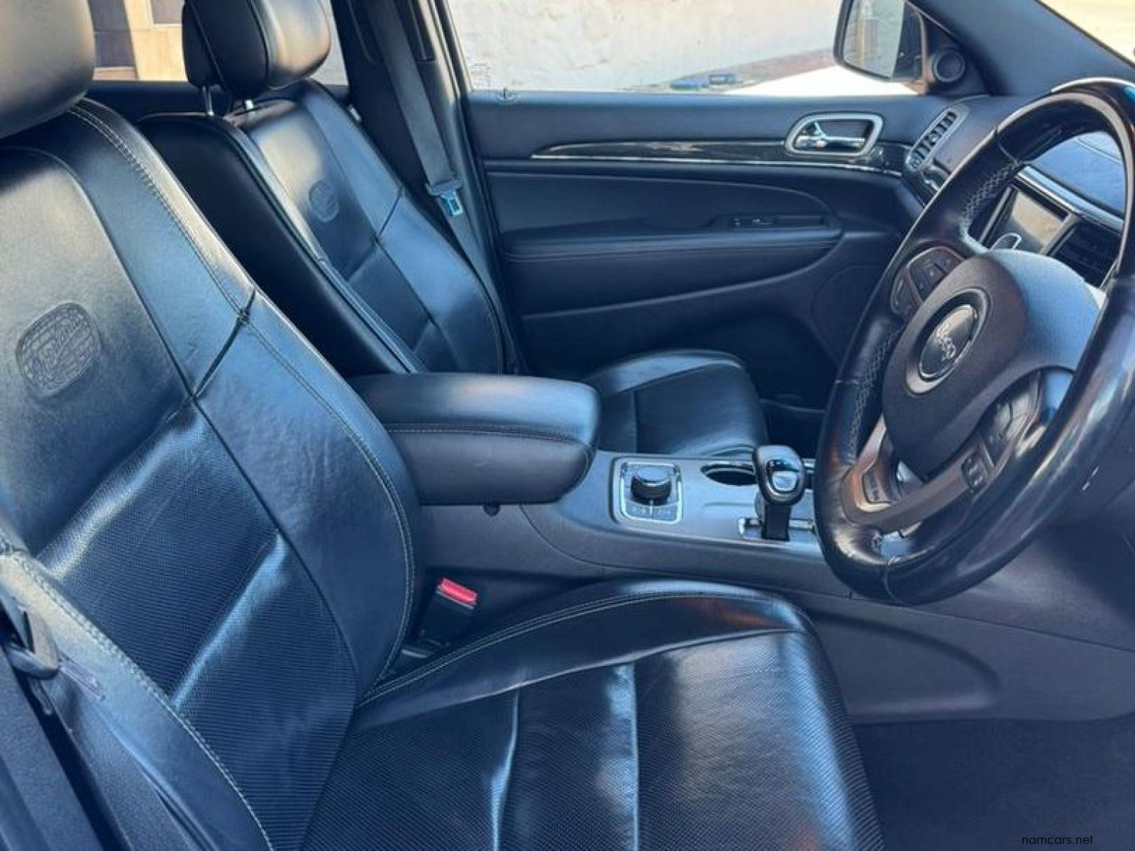 2015 Jeep Grand Cherokee 3.6Lt Overland photo