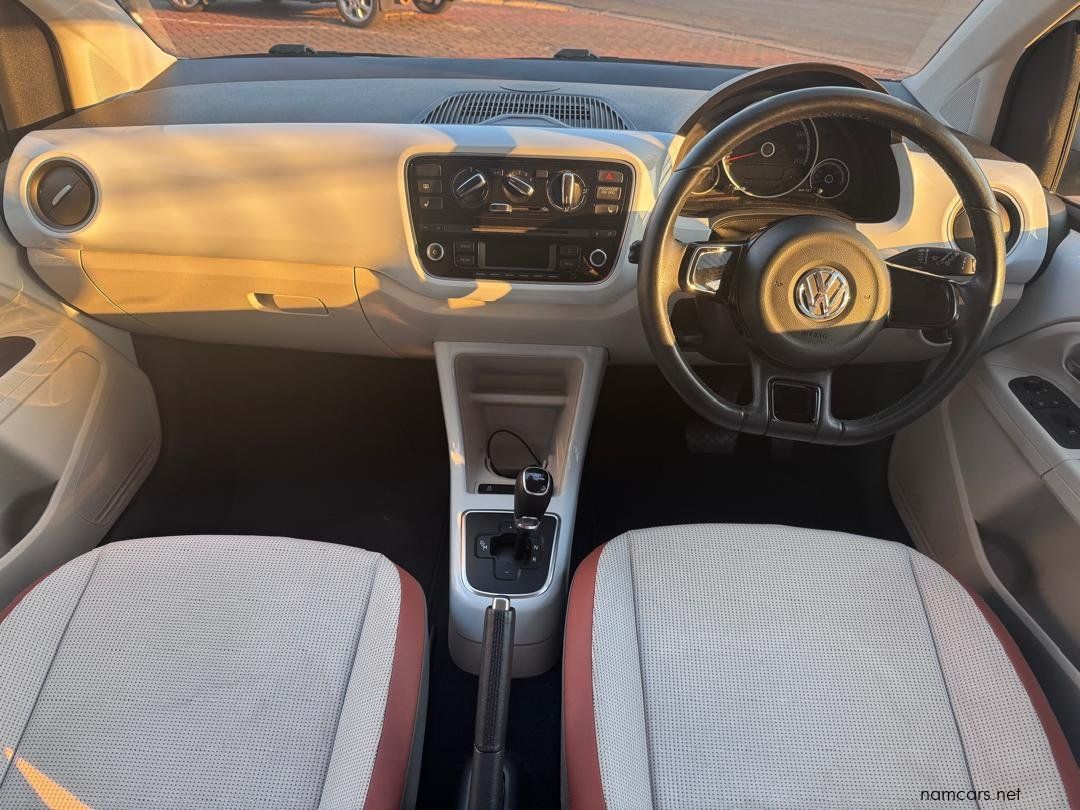 2013 Volkswagen UP 1.2 photo