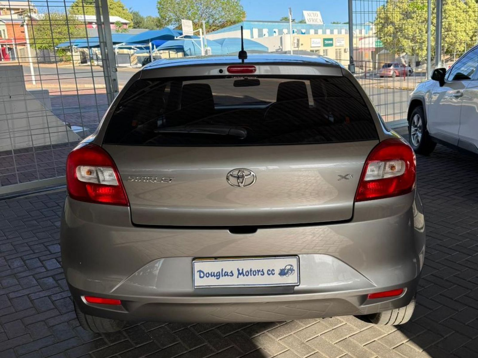 2022 Toyota Starlet XS 1.4 photo