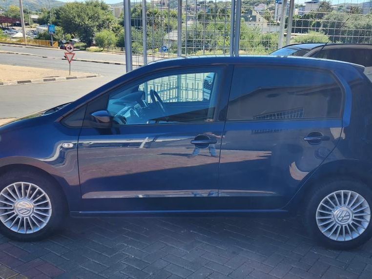 2013 Volkswagen UP photo