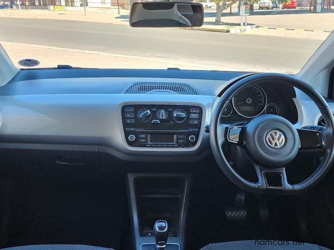 2013 Volkswagen UP photo