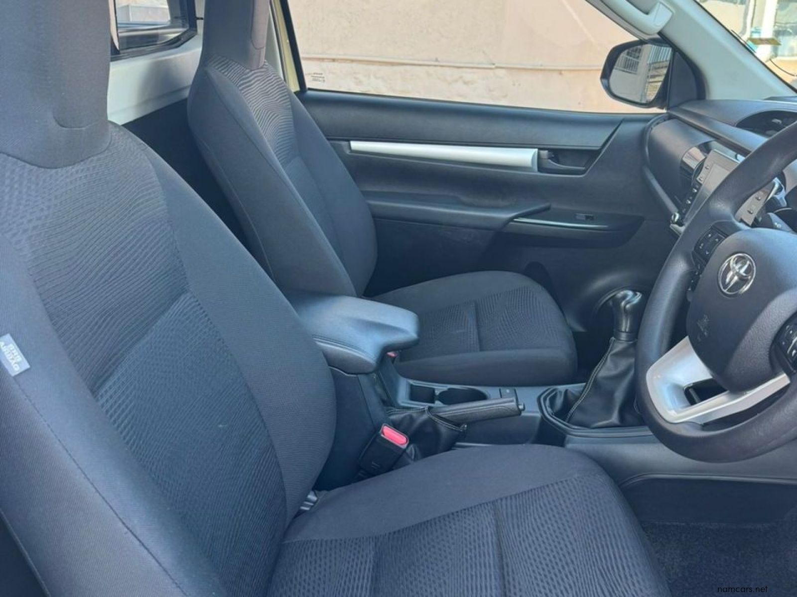 2023 Toyota Hilux 2.4 GD-6 RB Raider P/U S/C photo