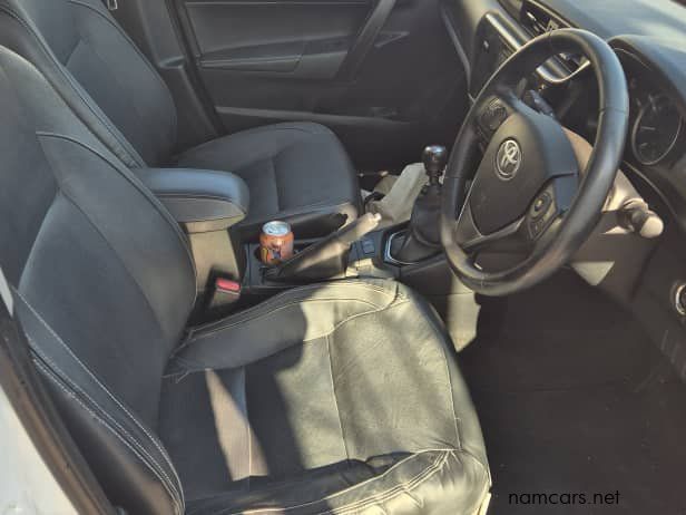 2017 Toyota Corolla 1.8 Exclusive photo