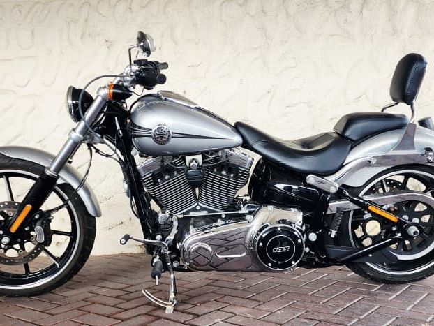 2014 Harley-Davidson Softail Breakout (FXSB) photo