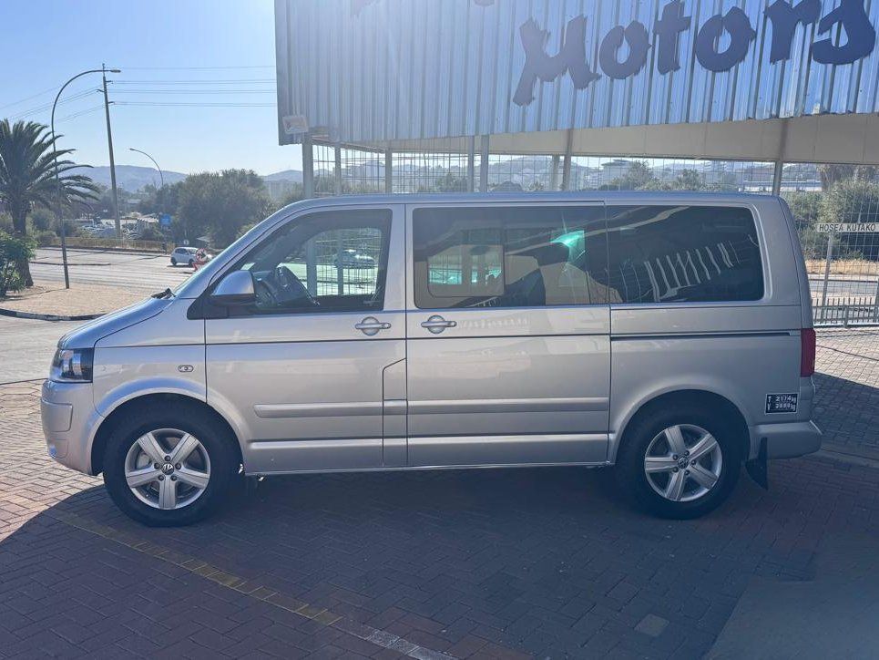 2014 Volkswagen T5 Caravelle 2.0 BiTDi DSG 4MOT photo