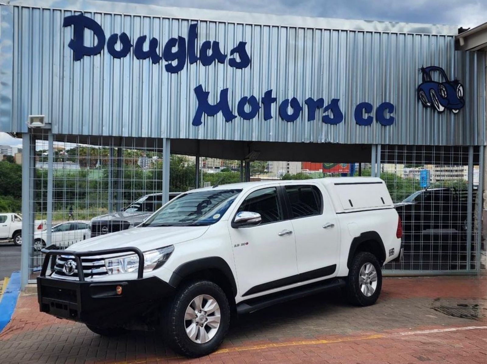 Used Toyota Hilux 2.8 GD-6 Raider 4X4 P/U D/C for sale in Windhoek, Namibia