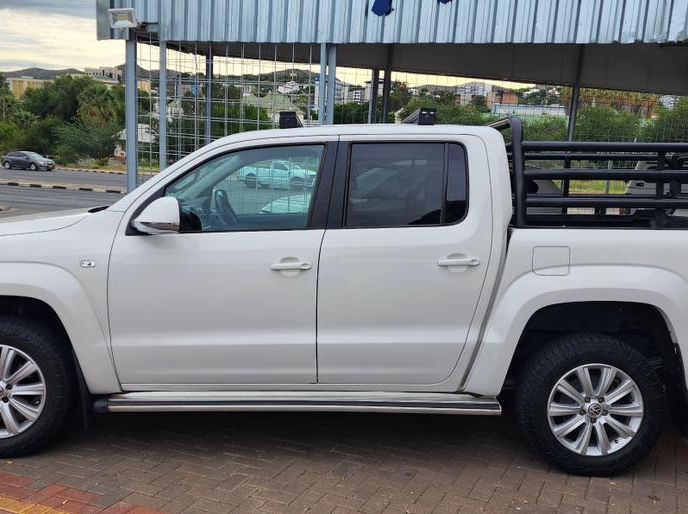 2015 Volkswagen Amarok 2.0 BiTDi Trendline 132KW pictures