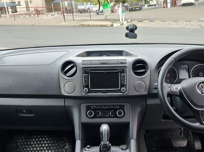 2015 Volkswagen Amarok 2.0 BiTDi Trendline 132KW pictures