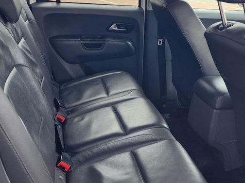 2015 Volkswagen Amarok 2.0 BiTDi Trendline 132KW pictures
