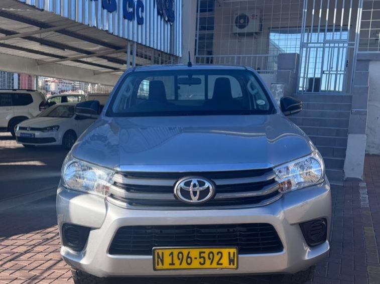 2016 Toyota Hilux 2.4 GD-6 RB SRX Single Cab pictures