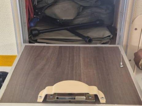 2013 Jurgens Xcape Off-Road Camper Trailer pictures