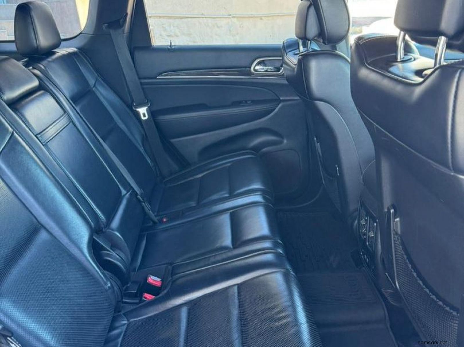 2015 Jeep Grand Cherokee 3.6Lt Overland pictures