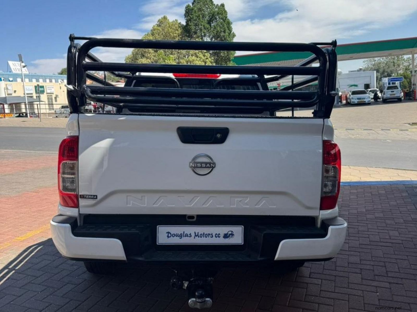 2025 Nissan Navara 2.5L DDTi SE Plus D/C pictures