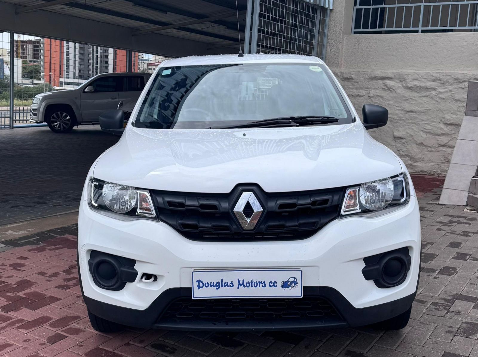 2016 Renault KWID 1.0 Expression 5DR pictures