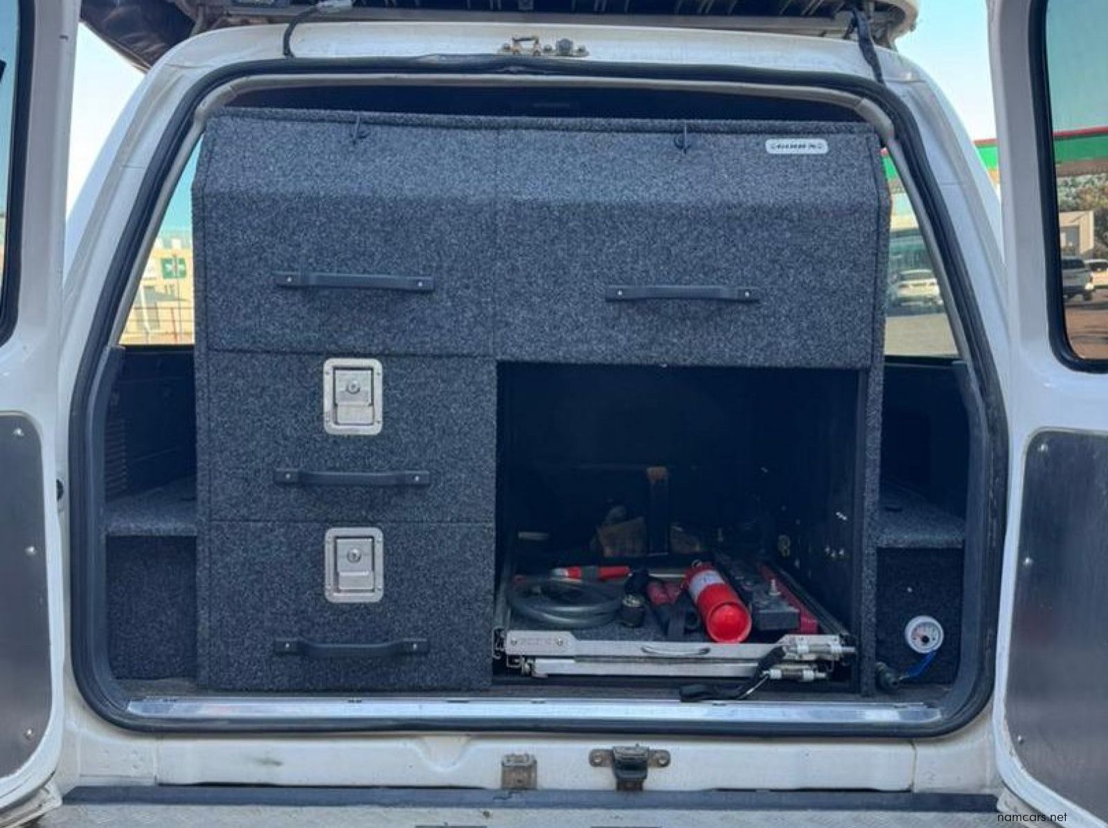 1996 Toyota Land Cruiser 80 Series GX, 6-Cylinder 4.2 Diesel pictures