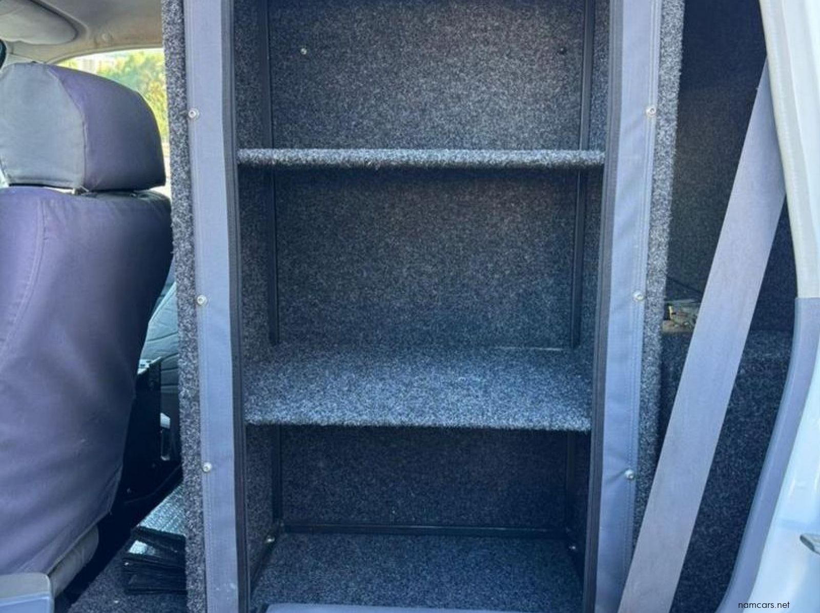 1996 Toyota Land Cruiser 80 Series GX, 6-Cylinder 4.2 Diesel pictures