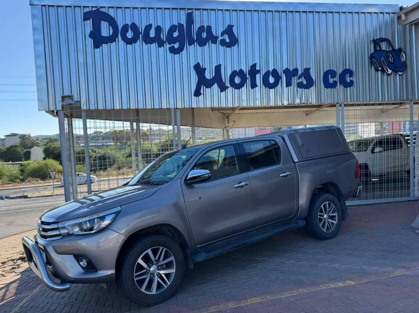 Used Toyota Hilux 2.8 GD-6 Raider  for sale in Windhoek, Namibia