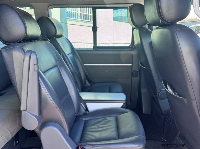 2014 Volkswagen T5 Caravelle 2.0 BiTDi DSG 4MOT pictures
