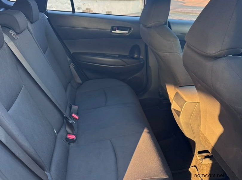 2023 Toyota Corolla Cross 1.8XL pictures