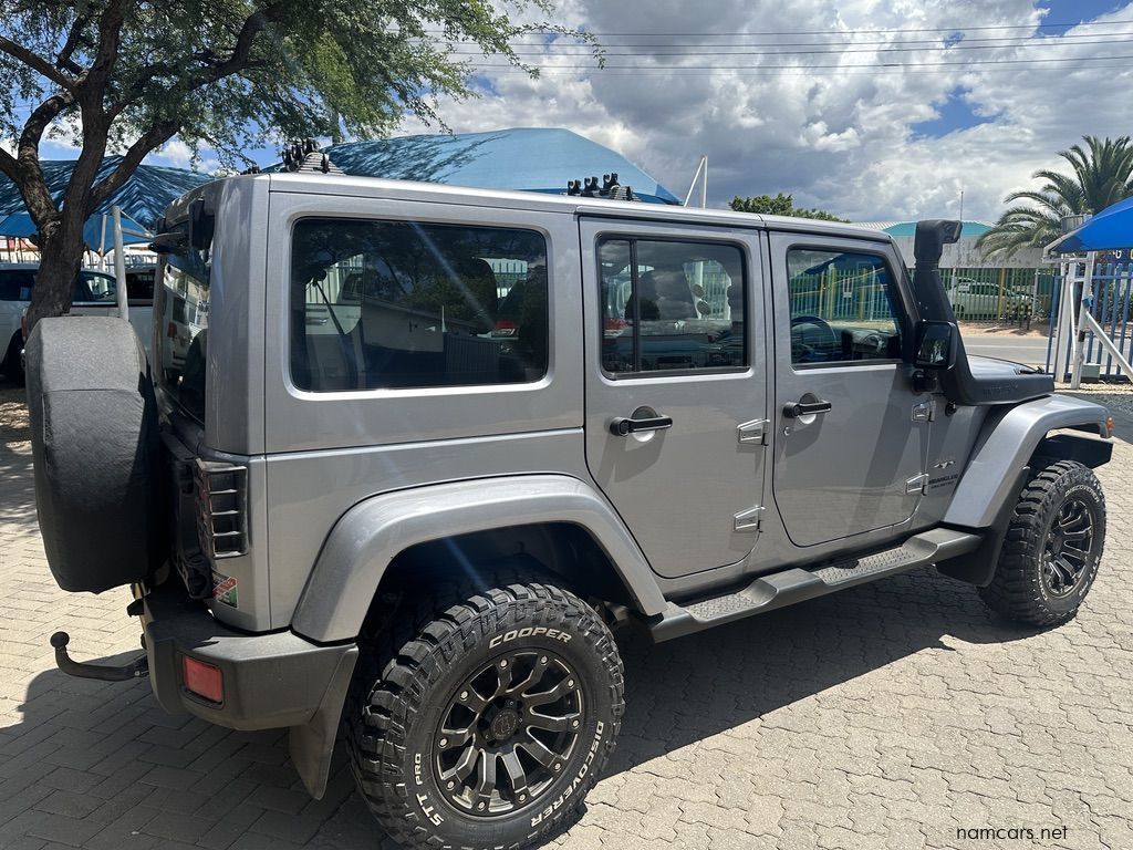 2018 Jeep Wrangler Sahara 3.6 V6 Unlimited photo
