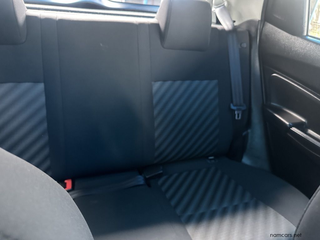 2023 Suzuki Swift 1.2 photo